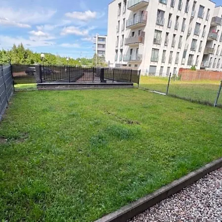 Ladne Mieszkanie Z Ogrodem, 2 Pokoje, Idealne Rowniez Na Bittersweet Festival * Poznań